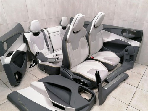 Lotus eletre type 132 - 132, seat