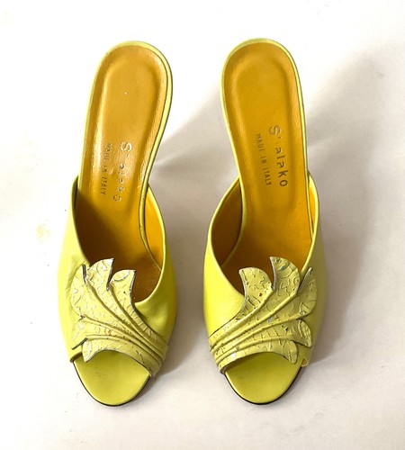 Neuer vintage gelber - neuer,