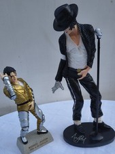 2 MICHAEL JACKSON FIGUREN    