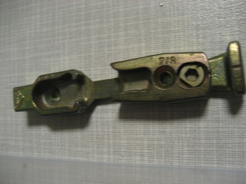 Roto schließblech 604 52 - schließblech, c