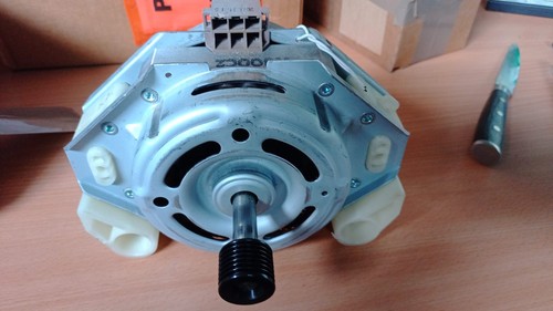 Motor antriebsmotor 00145671 - antriebsmotor,