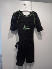 EAGLEFIT PRO EMS Anzug Komplettsystem mit 24 Elektroden kabellos - Gr. S