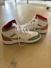 *Nike Air Jordan 1 Mid UNC to