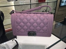 Limitierte und Original  CHANEL Boy Bag Medium Im Full Set Mit Rechnungskopie