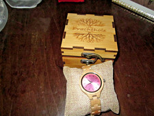 Prachtholz / Holzkern  Damen Armbanduhr Neu Ungetragen Uhr