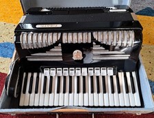 Akkordeon Firotti Elegance 120