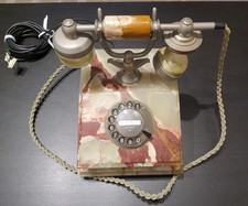 Vintage-Antiquitätentelefon