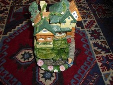 1.Tischbrunnen mit Uhr