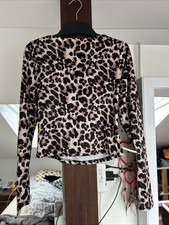 Leoparden Longsleeve Mit Sexy Rückenausschnitt In Gr.XL Fällt Wie L Aus