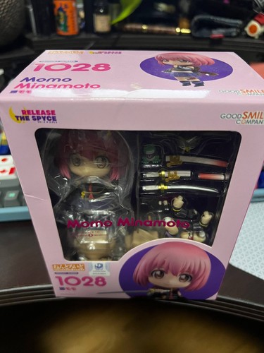 Authentic nendoroid 1028 momo - authentic,