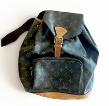 Louis Vuitton Monogram Canvas