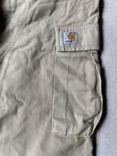 Carhartt Cargohose, sandfarben, Größe 30x34, viele Taschen u. Kordelzüge am Bein