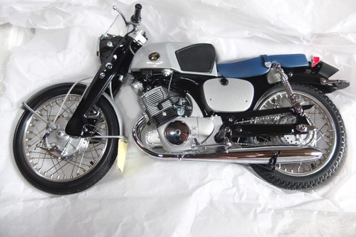 Ebbro great honda cb92 - 1:10,