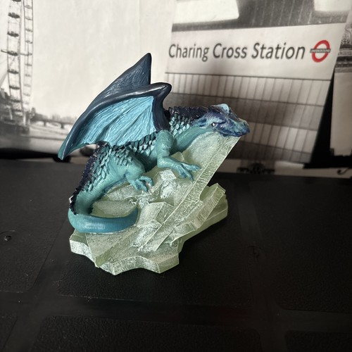 Land the dragons - the,