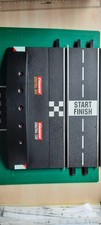 Carrera Digital 124/132 Start/Finish Control Center Rennbahn Schiene Anfang Ende