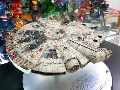 Efx millenium falcon maßstab - falcon,,