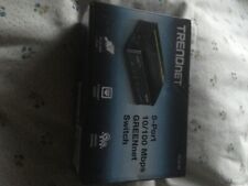 5 Port 10/100 Mbps Greennet Switsch neu von Trendnet Schwarz 