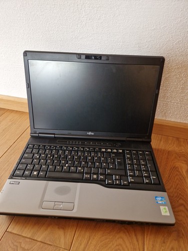 Fujitsu lifebook e752 notebook - lifebook,