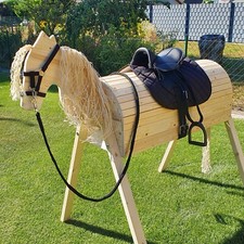 Holzpferd Voltigierpferd Holzpony Pferd Pony Sisal Mähne, Sattel schwarz beweg