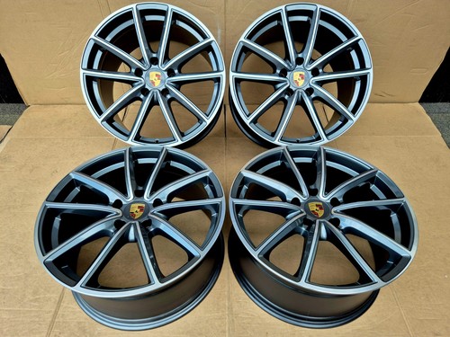 Porsche taycan audi tron gt - audi,