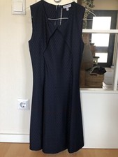 Festliches ärmelloses  Kleid