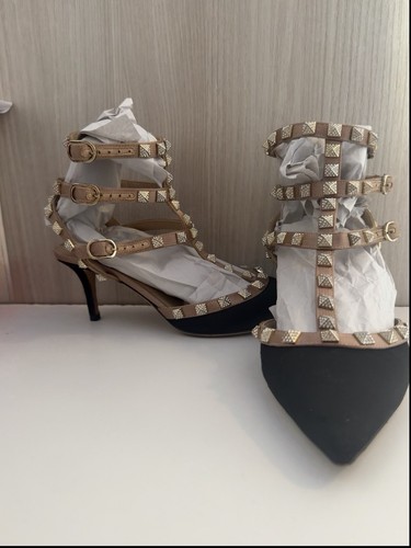 Valentino garavani rockstud - garavani,