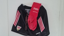 Adidas VfB Shorts mit Stutzen