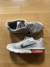 Nike Sport Schuhe Sneakers