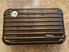 Rimowa Lufthansa  Amenity Kit