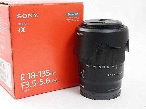 Sony 135mm 5 - 18-135mm, oss