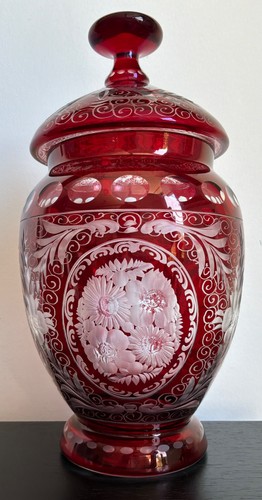 Rubinrote glas deckeldose - rubinrote,