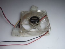 Techsolo Kühler Lüfter 80x80 mm 12V Cooling FAN PC Computer Gehäuselüfter