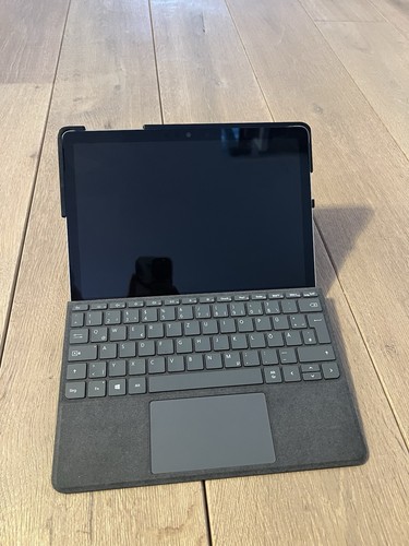 Microsoft surface - go,