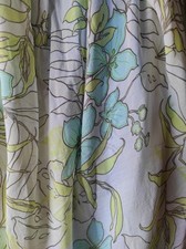 Edler Stoff Rest Crepe Georgette Weiß/Türkis Blusen