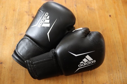 Schwarze boxhandschuhe von - boxhandschuhe,