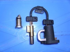 Aprilia Malaguti Zadi Schloss Satz Enduro Cross Mofa Oldtimer Epoca Serratura