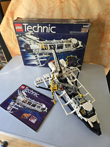 Lego technic space shuttle - space,
