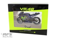 Yamaha YZR M1 Valentino Rossi MotoGP Saison 2017 1:18 Minichamps