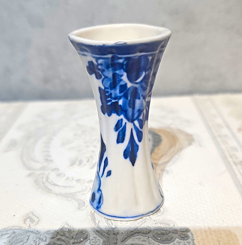 Porzellanvase klein blau-weiß