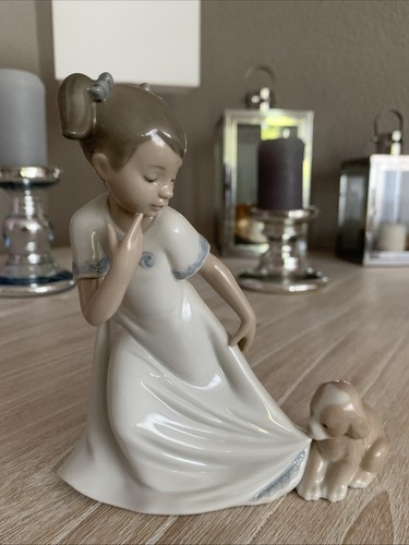 Porzellanfigur mädchen mit - mädchen,