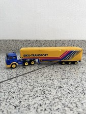 SIKU Sattelzug mit Plane