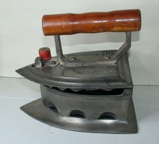 Antikes, großes Bügeleisen um 1900, Tested . Special 10 Holzgriff