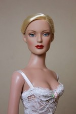Tonner Tyler "Tante Regina