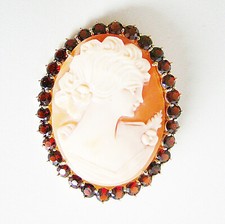 Brosche / Anhänger Gelbgold