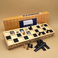 Senet - Das Brettspiel der