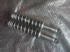Honda CM185T Federbeine beide