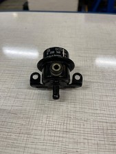 BMW E30 Benzindruckregler