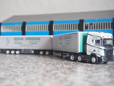 Herpa 1:87 - 725530 - Scania CS 20 V8 HD 11-achs Eurocombigigalinerzug - "BJ"