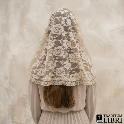Beige lace chapel - lace,