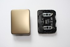 Busch & Jäger alpha nea Wippe in bronze